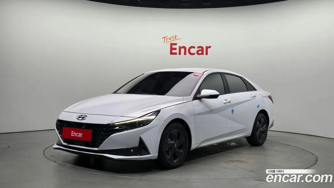 Hyundai AVANTE 2023 из KR, фото 1