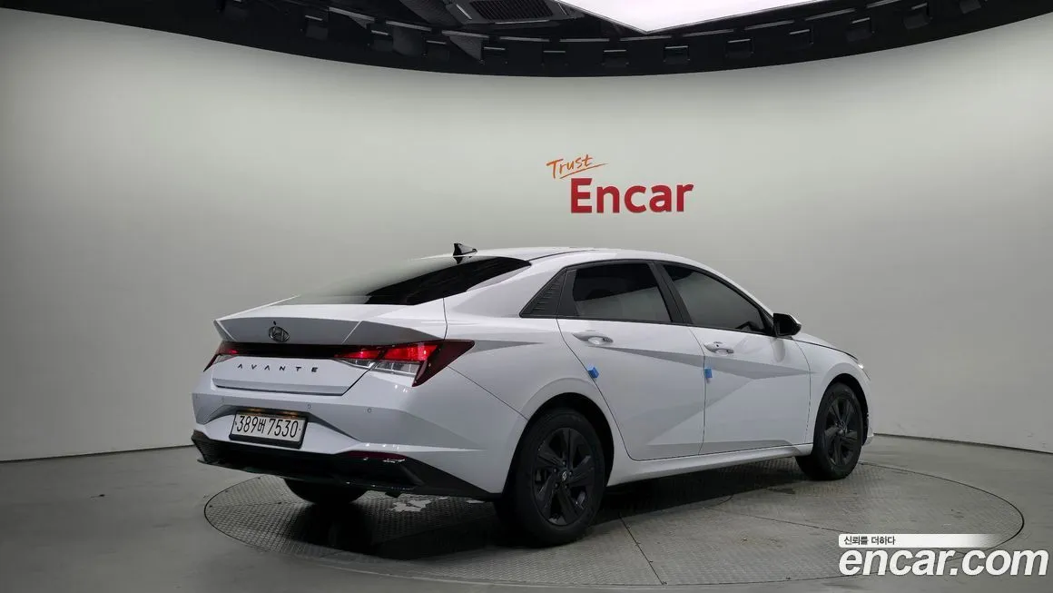 Hyundai AVANTE 2023 из KR, фото 2
