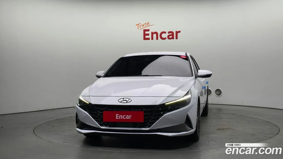 Hyundai AVANTE 2023 из KR, фото 3