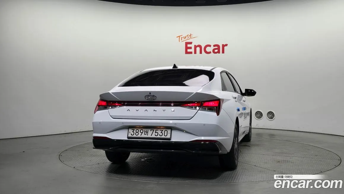 Hyundai AVANTE 2023 из KR, фото 4