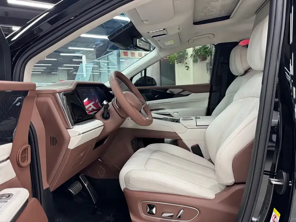 BYD Xia 2025 из CN, фото 10