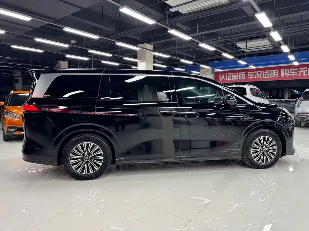BYD Xia 2025 из CN, фото 8
