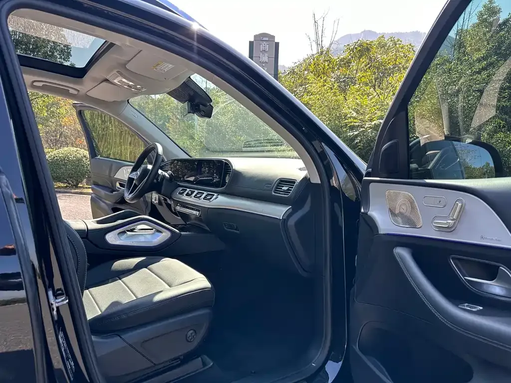 Mercedes-Benz GLE 2023 из CN, фото 8