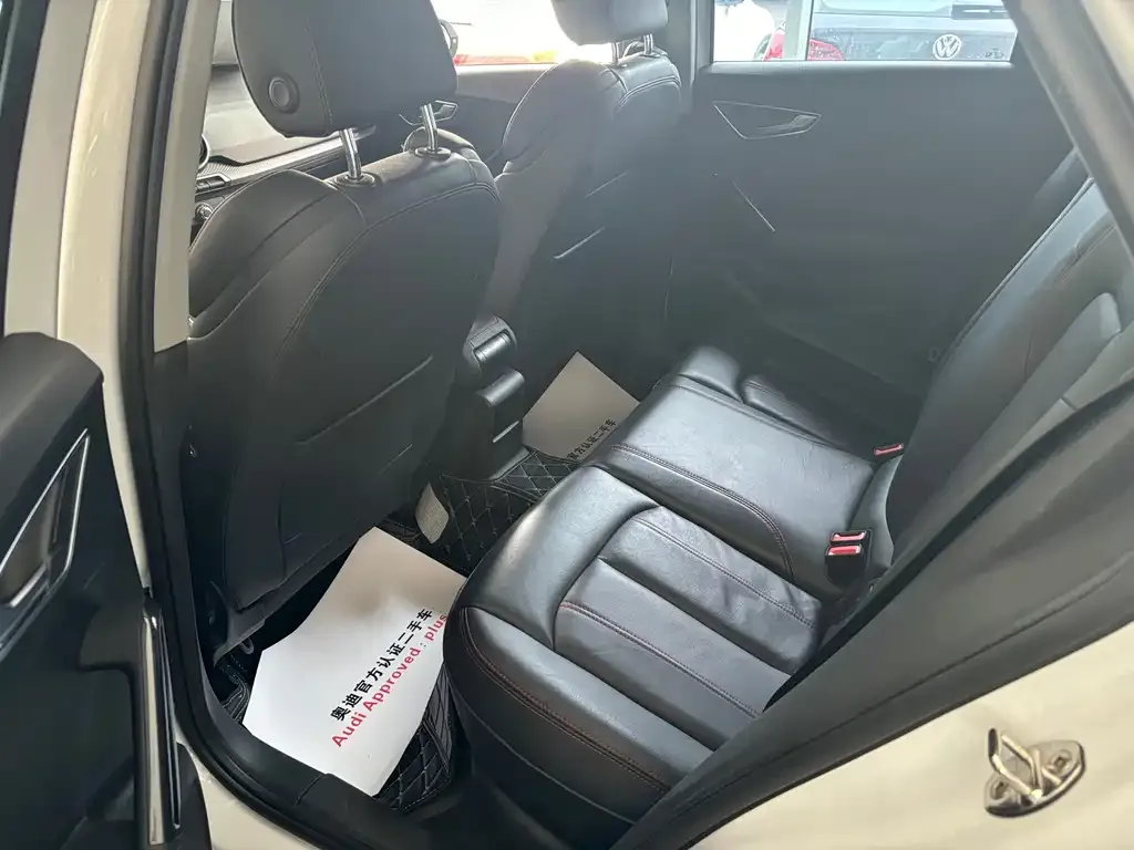 Audi Q2L 2023 из CN, фото 6