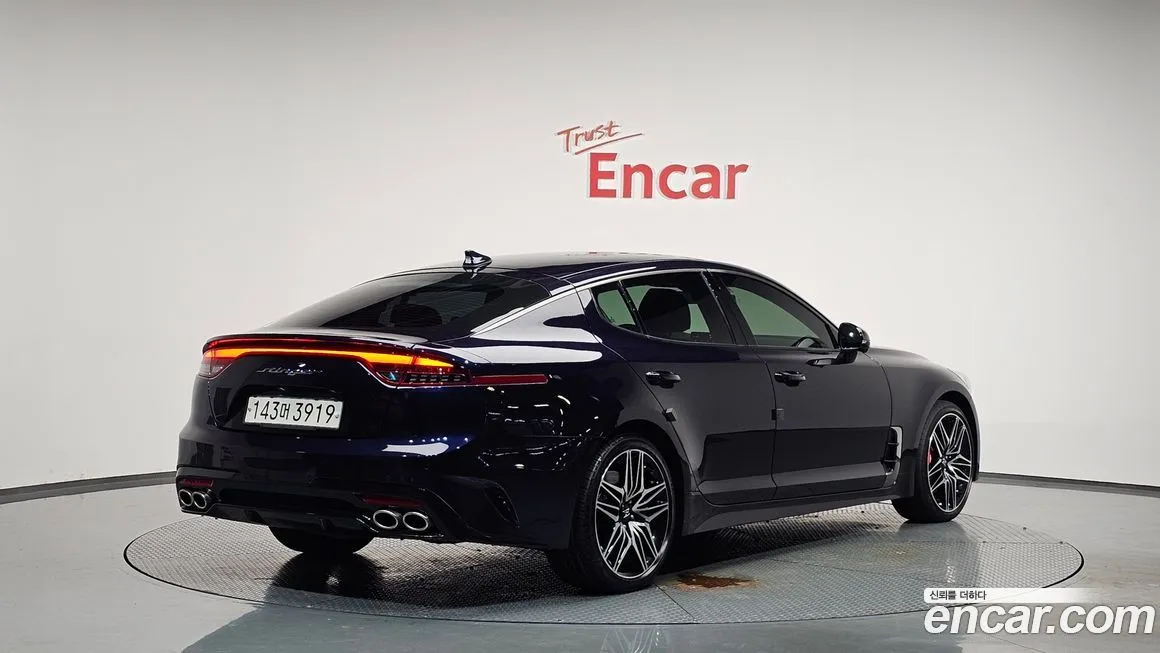 Kia Stinger 2021 из KR, фото 2
