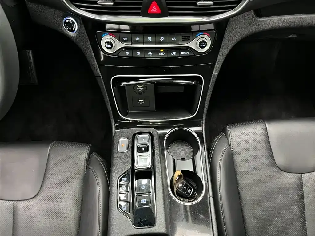Hyundai Santa Fe 2022 из CN, фото 5