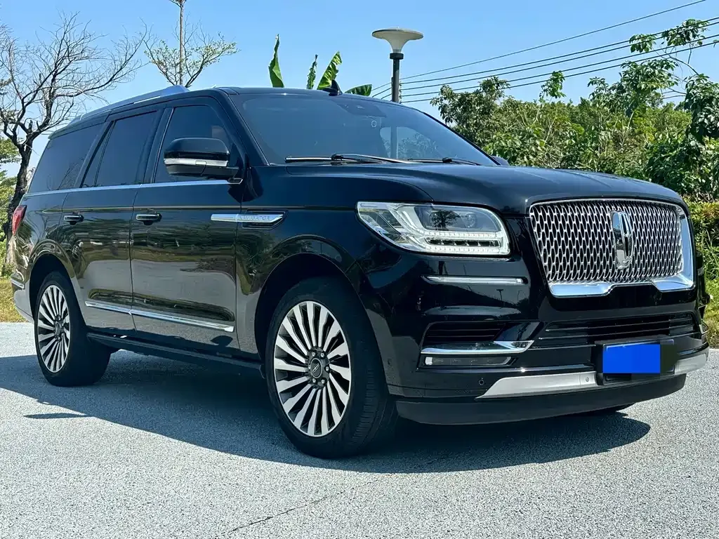 Lincoln Navigator 2022 из CN, фото 3