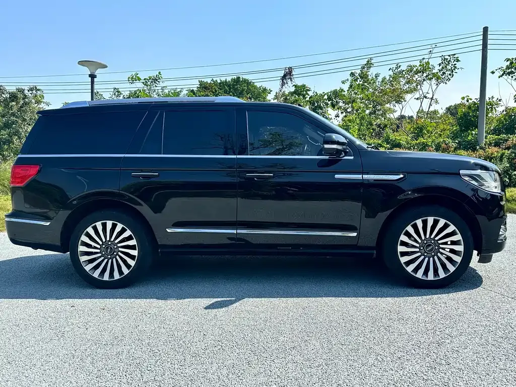 Lincoln Navigator 2022 из CN, фото 7