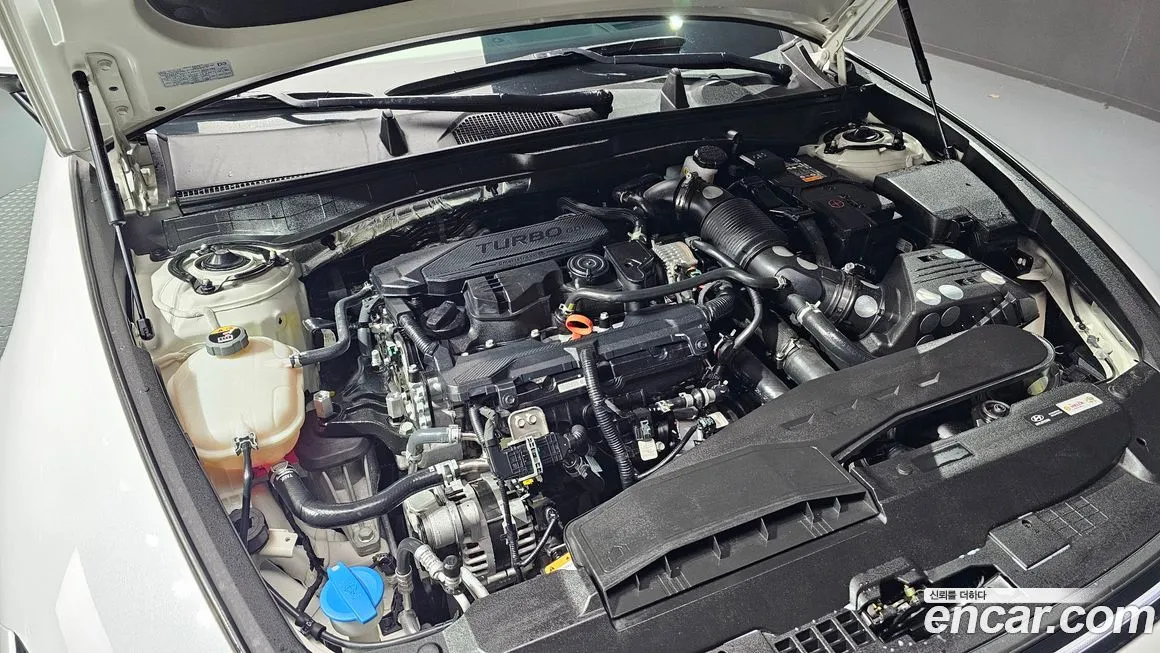 Hyundai Sonata 2024 из KR, фото 6