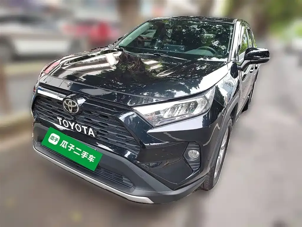 Toyota RAV4 2022 из CN, фото 2