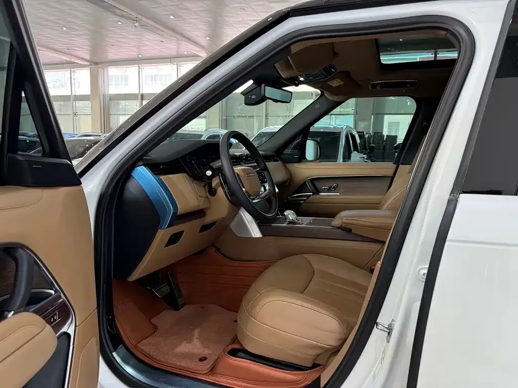 Land Rover Range Rover 2024 из CN, фото 7