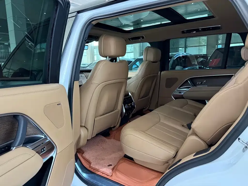 Land Rover Range Rover 2024 из CN, фото 8