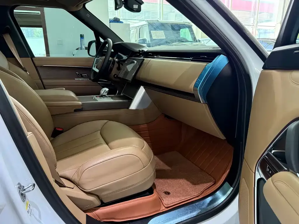 Land Rover Range Rover 2024 из CN, фото 9