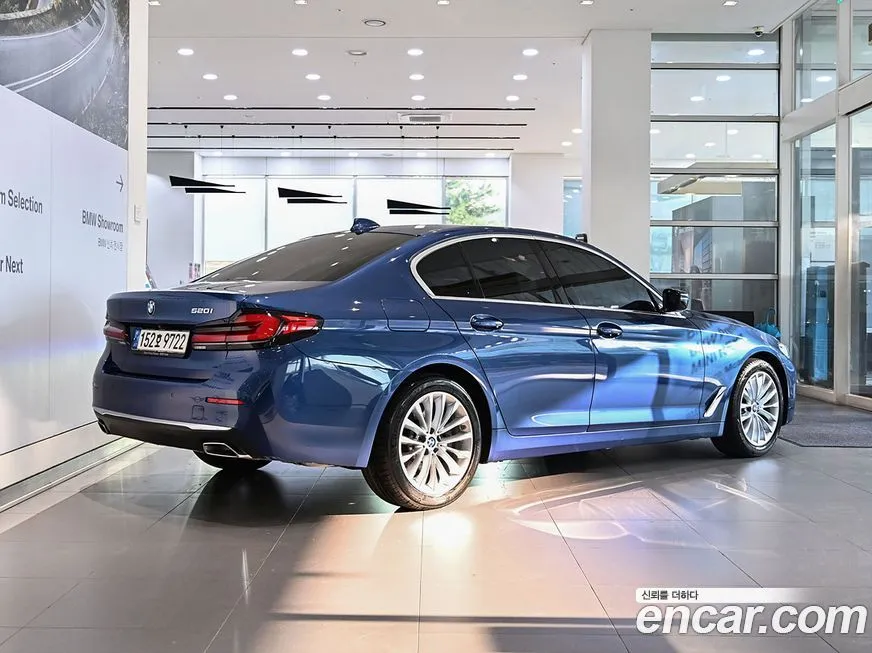 BMW 5-Series 2021 из KR, фото 2