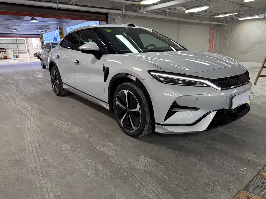 BYD L EV 2025 из CN, фото 3