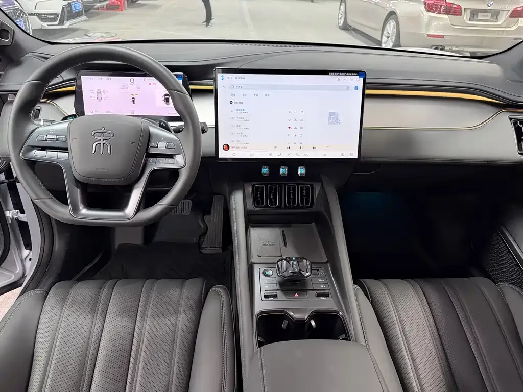 BYD L EV 2025 из CN, фото 7