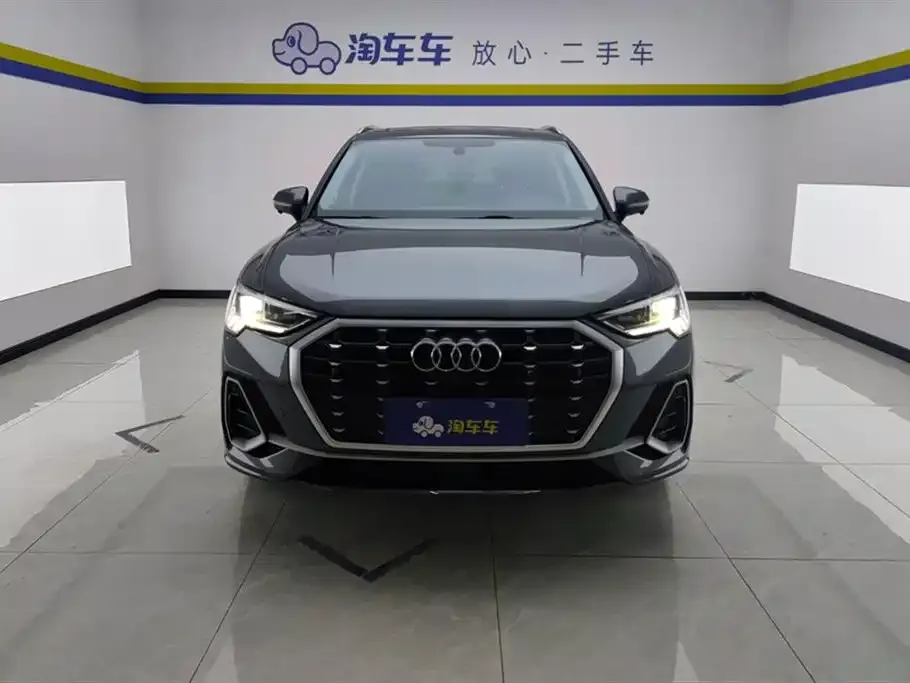 Audi Q3 2022 из CN, фото 2