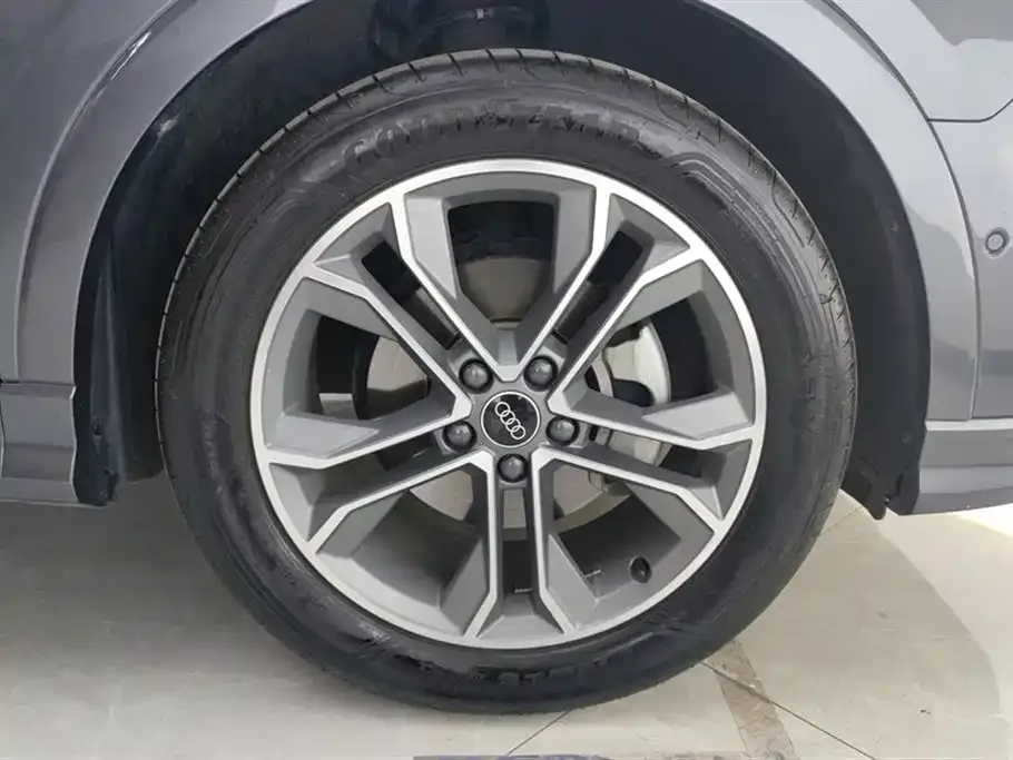 Audi Q3 2022 из CN, фото 6