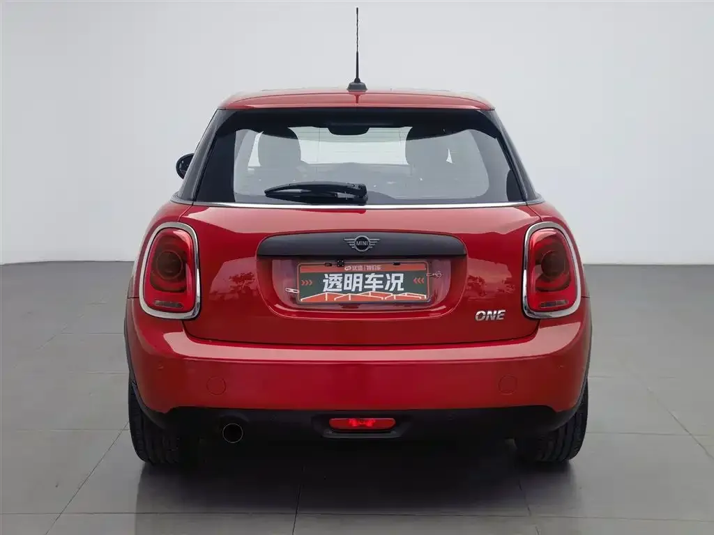 MINI Cooper (3-door) 2021 из CN, фото 4