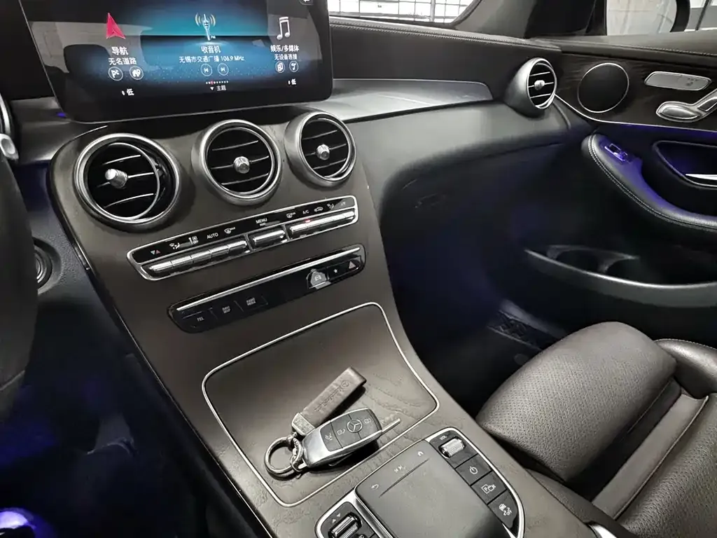 Mercedes-Benz GLC 2022 из CN, фото 8