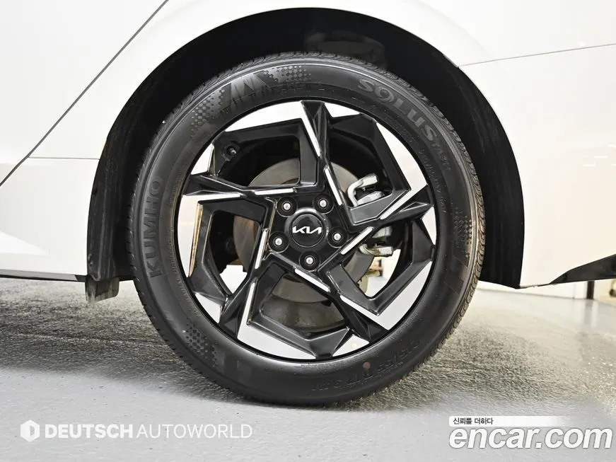 Kia K5 2025 из KR, фото 5