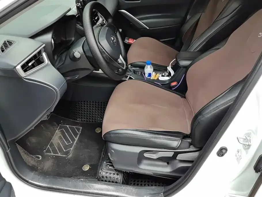 Toyota Frontlander 2022 из CN, фото 9