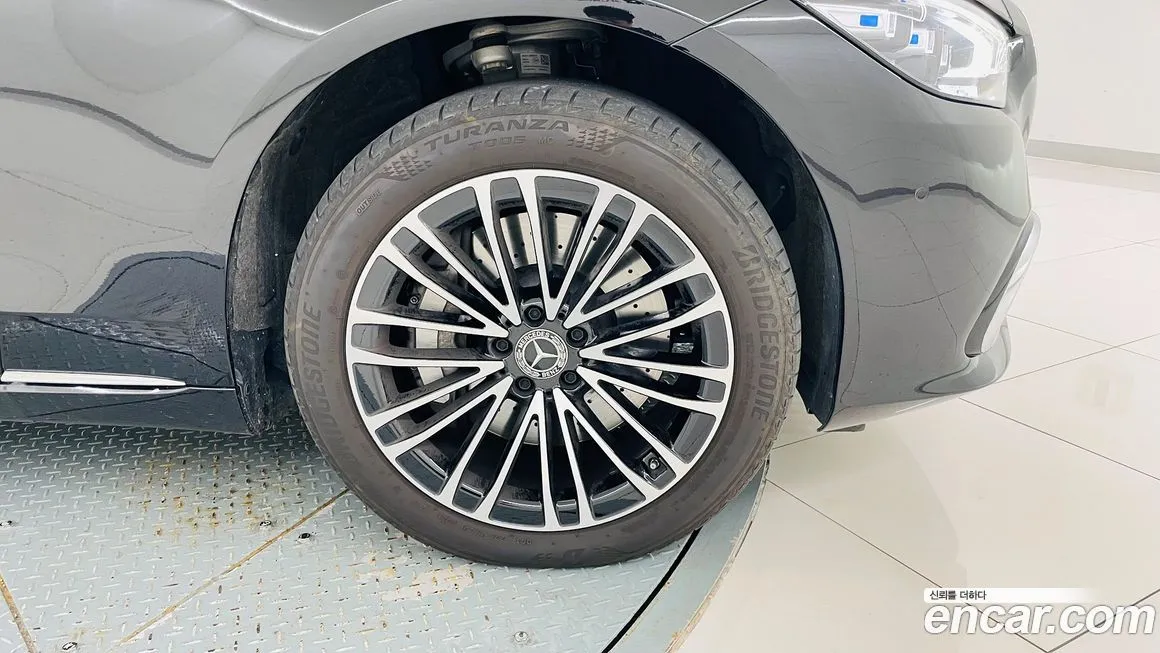 Mercedes-Benz S-Class 2025 из KR, фото 8