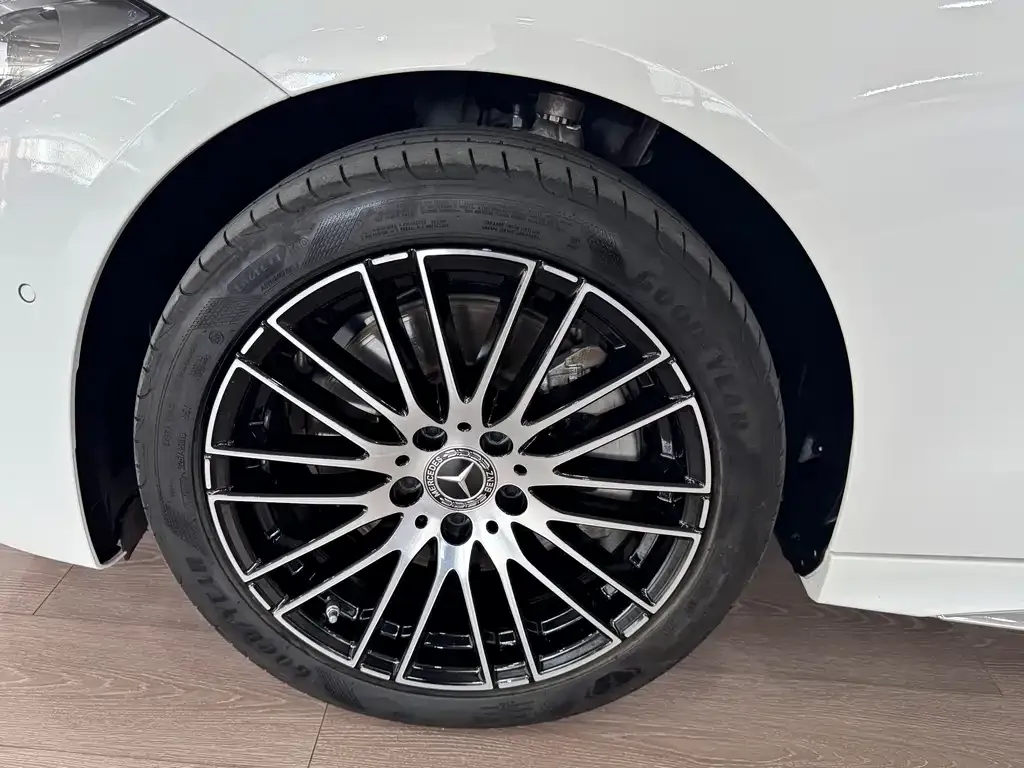 Mercedes-Benz C-Class 2024 из CN, фото 3