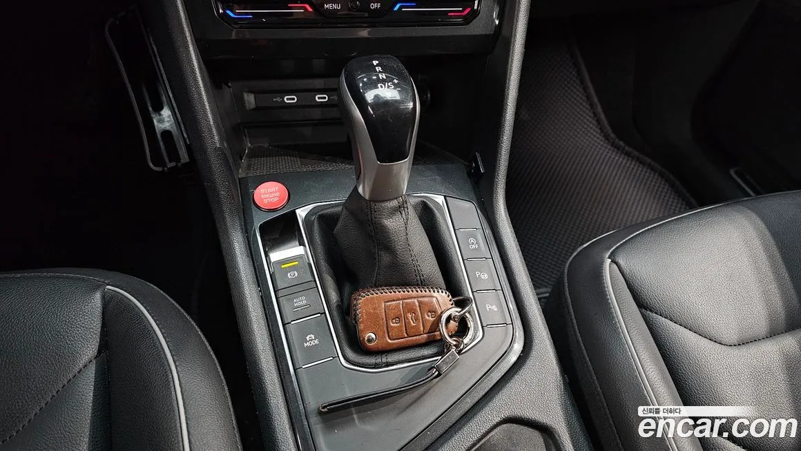 Volkswagen Tiguan 2023 из KR, фото 9