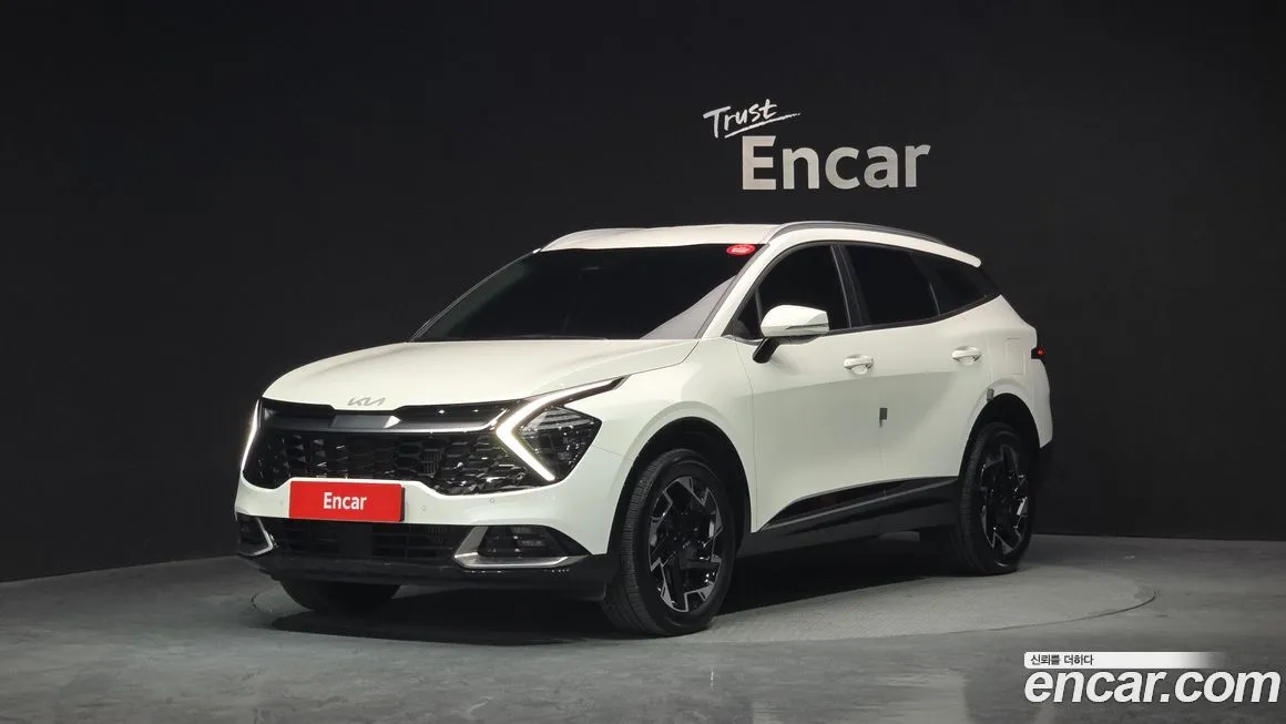 Kia Sportage — фото 1