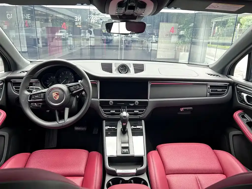 Porsche Macan 2024 из CN, фото 7