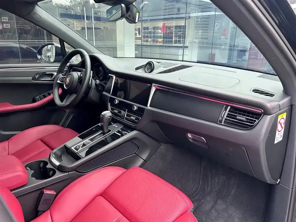 Porsche Macan 2024 из CN, фото 9