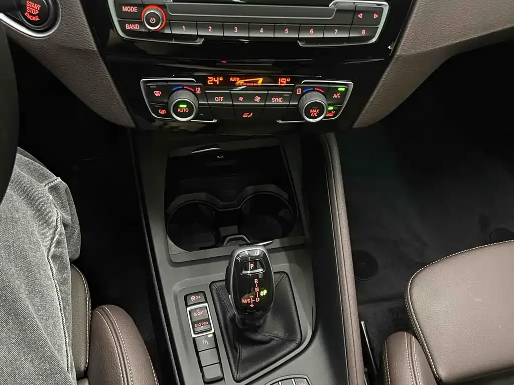 BMW X1 2022 из CN, фото 10