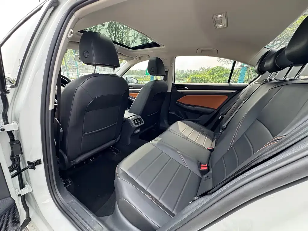 [object Object] Bora 2024 из CN, фото 9