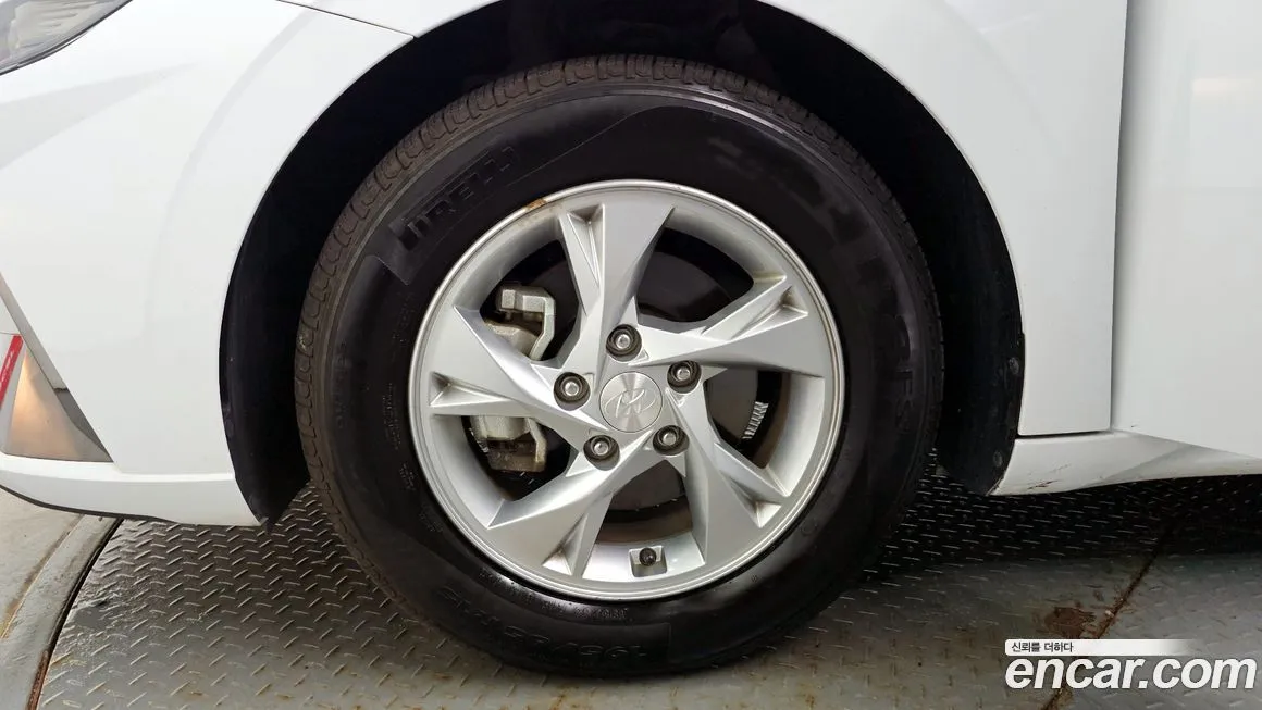 Hyundai AVANTE 2021 из KR, фото 5