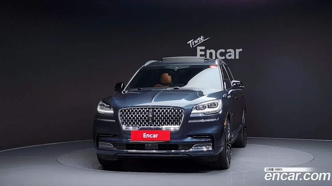 Lincoln Aviator 2023 из KR, фото 3