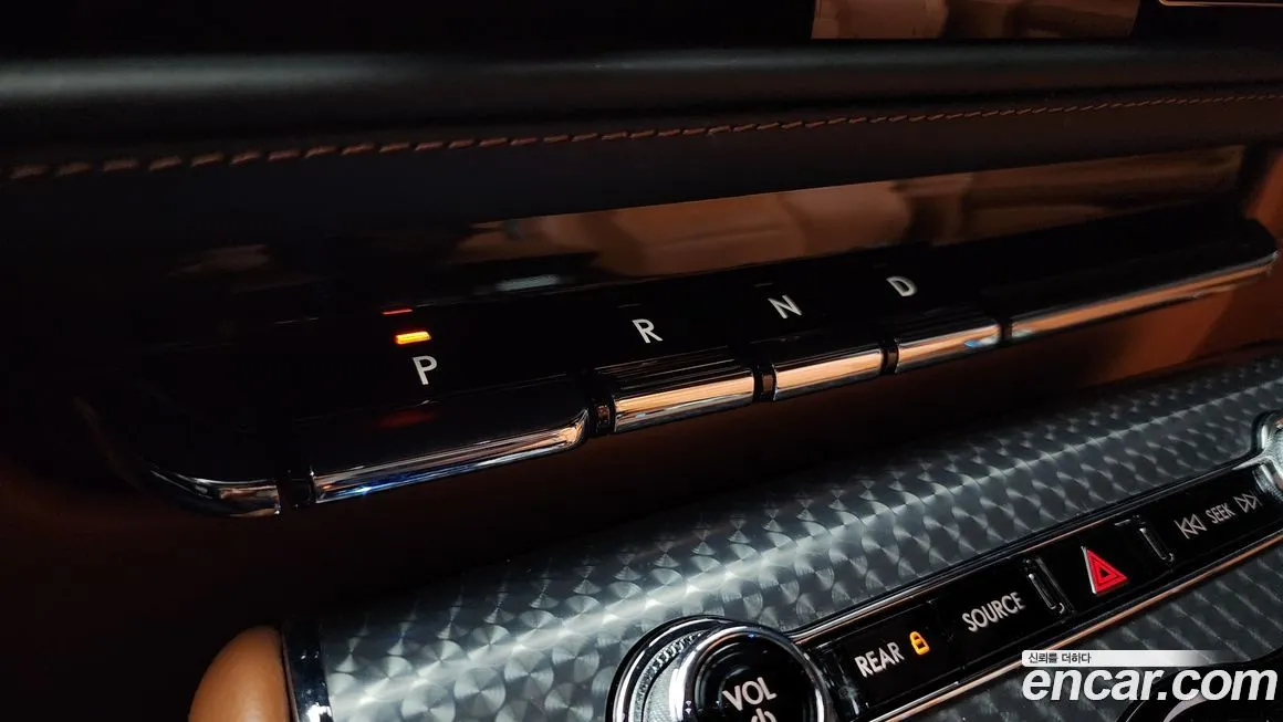 Lincoln Aviator 2023 из KR, фото 9
