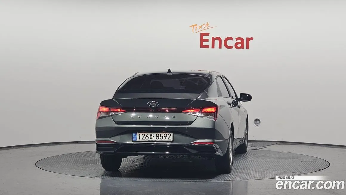 Hyundai AVANTE 2023 из KR, фото 4