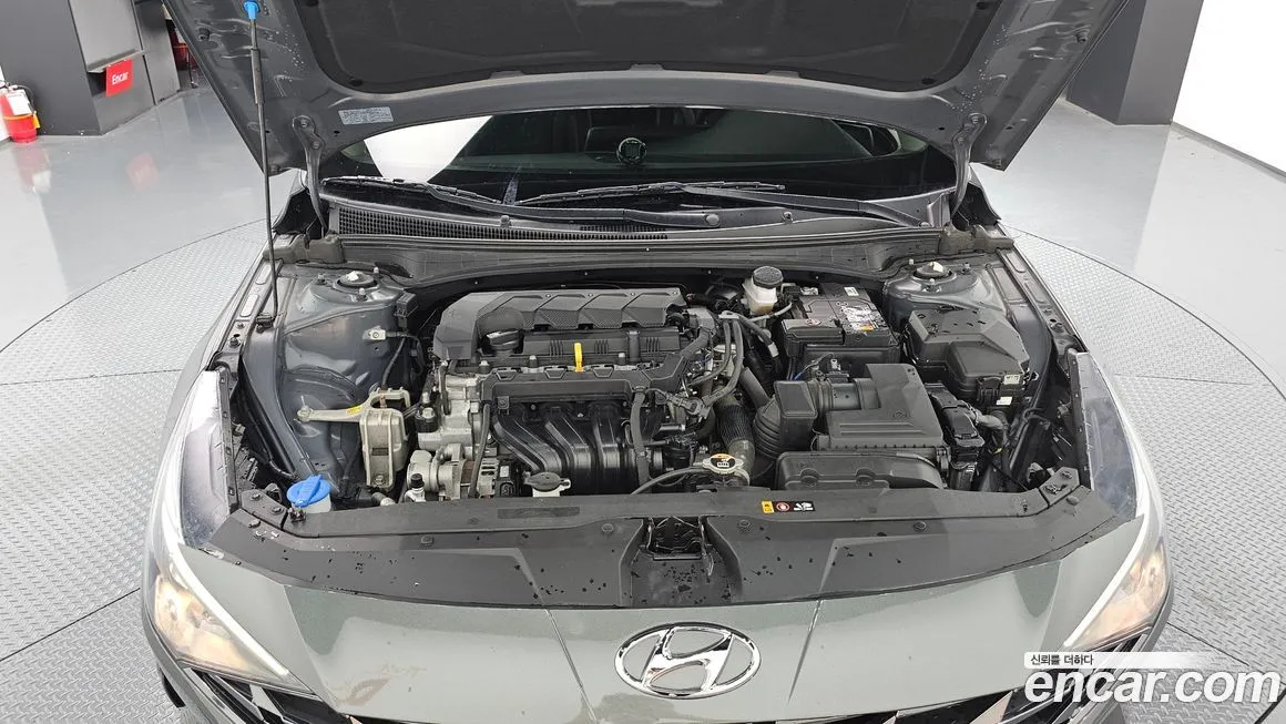 Hyundai AVANTE 2023 из KR, фото 6