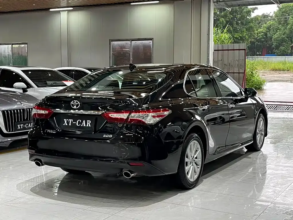Toyota Camry 2022 из CN, фото 4