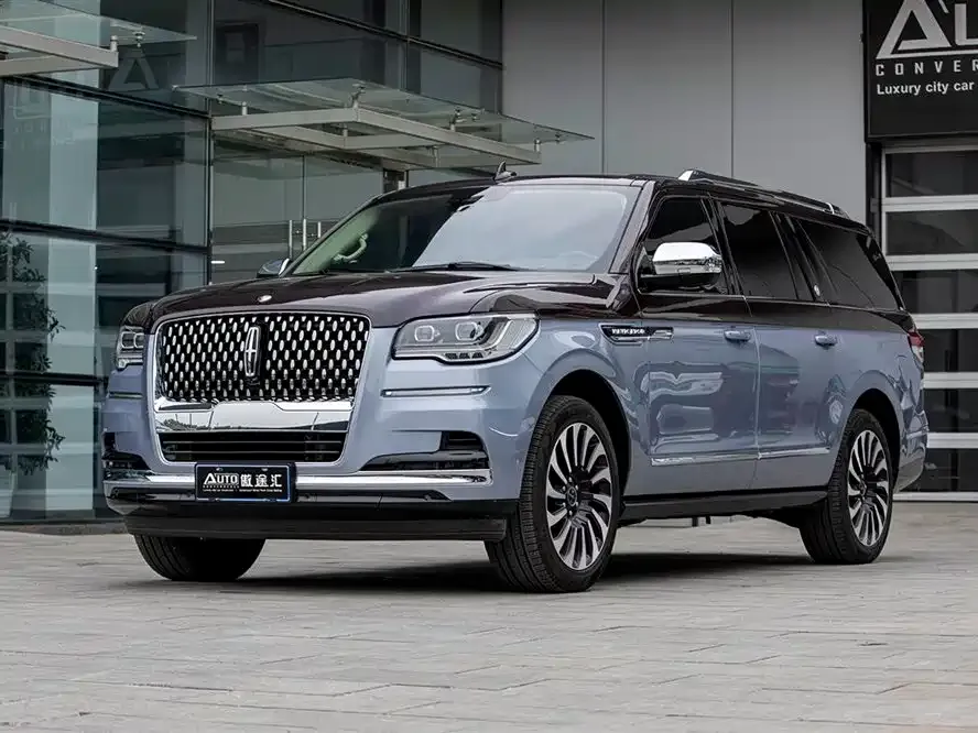 Lincoln Navigator One 2023 из CN, фото 1