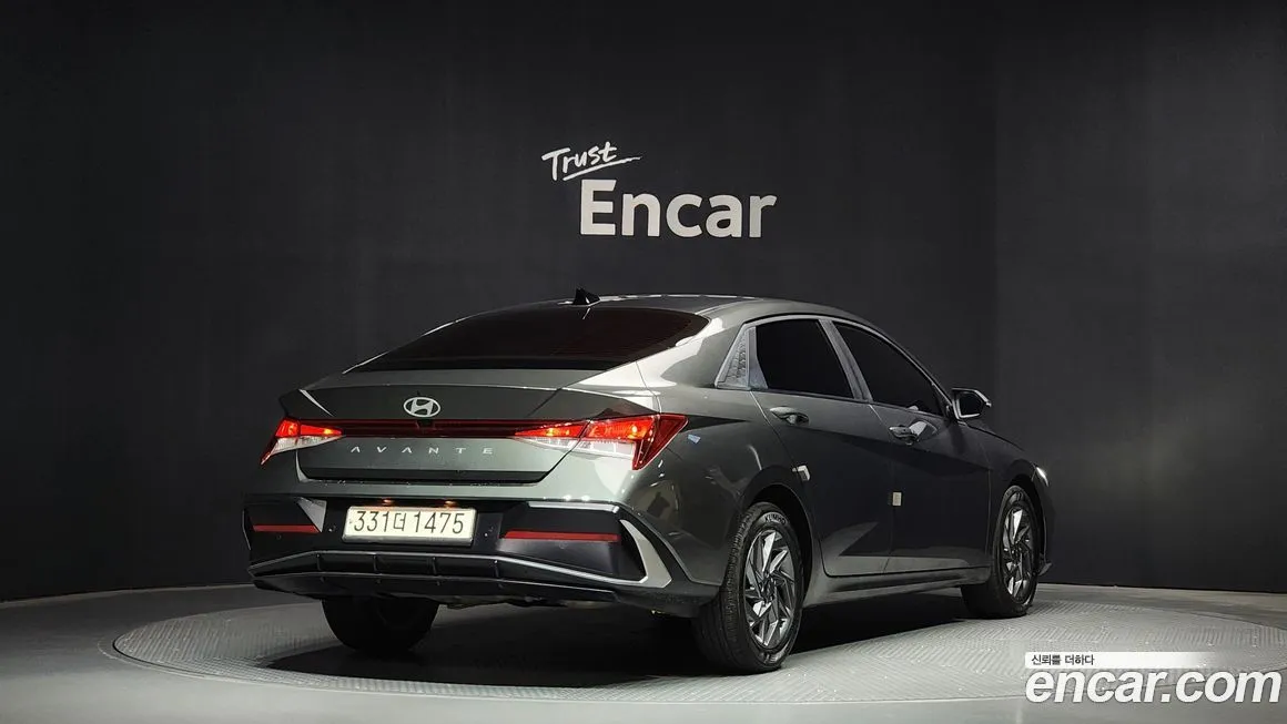 Hyundai AVANTE 2024 из KR, фото 2