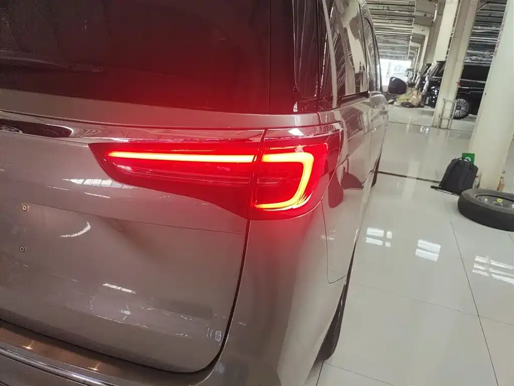 Buick GL8 2023 из CN, фото 8