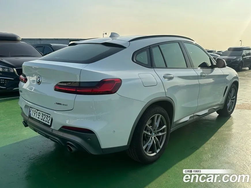 BMW X4 2021 из KR, фото 3