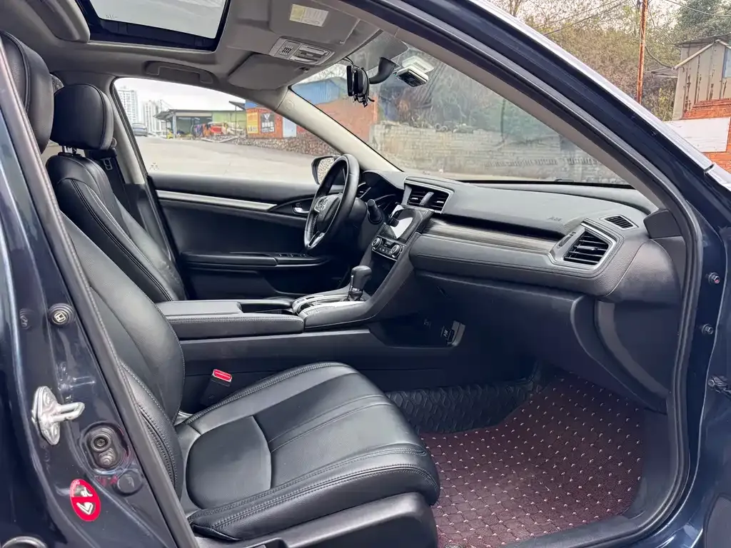 Honda Civic 2021 из CN, фото 4