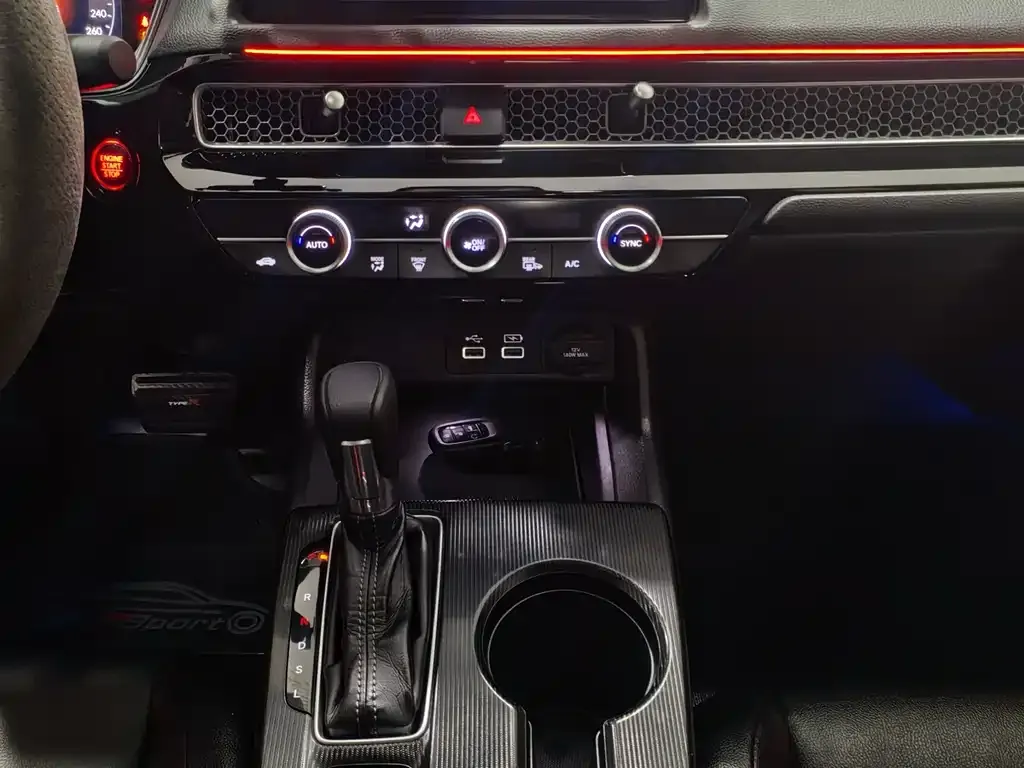 Honda Civic 2022 из CN, фото 10