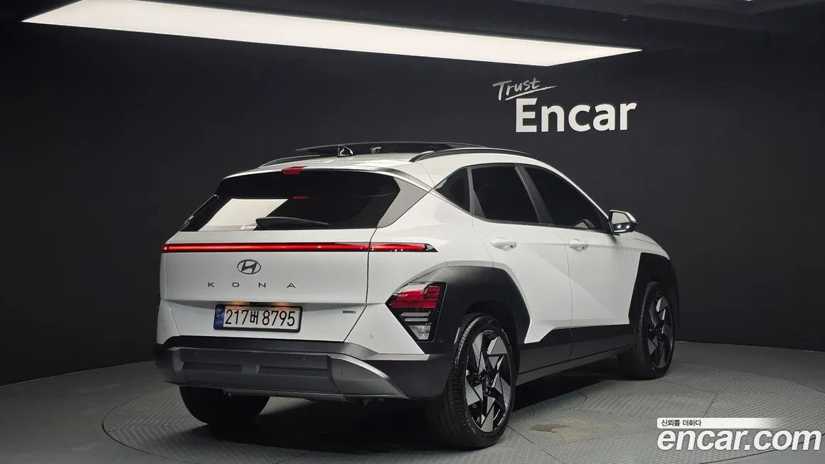 Hyundai Kona 2023 из KR, фото 2