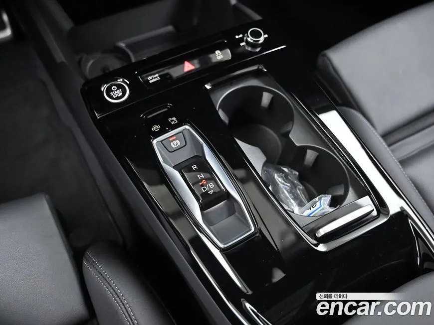 Audi Q6 e-tron 2025 из KR, фото 9