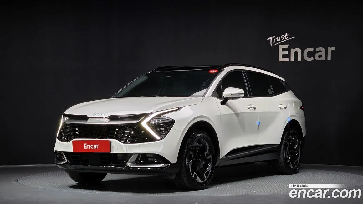 Kia Sportage — фото 1
