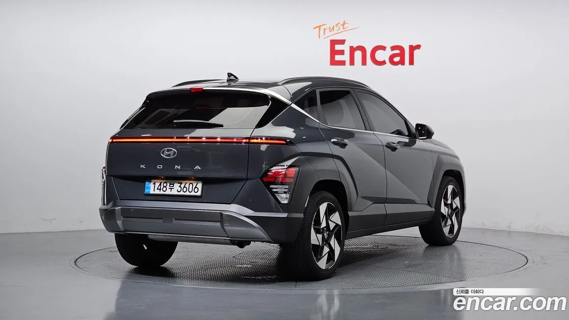 Hyundai Kona 2023 из KR, фото 2
